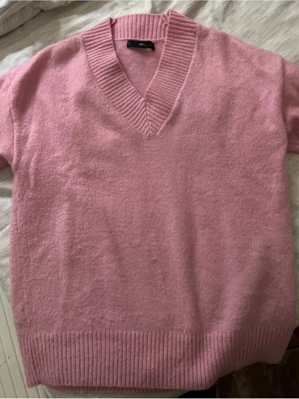 Mango Men's V-Neck Sweater in Soft Pink
